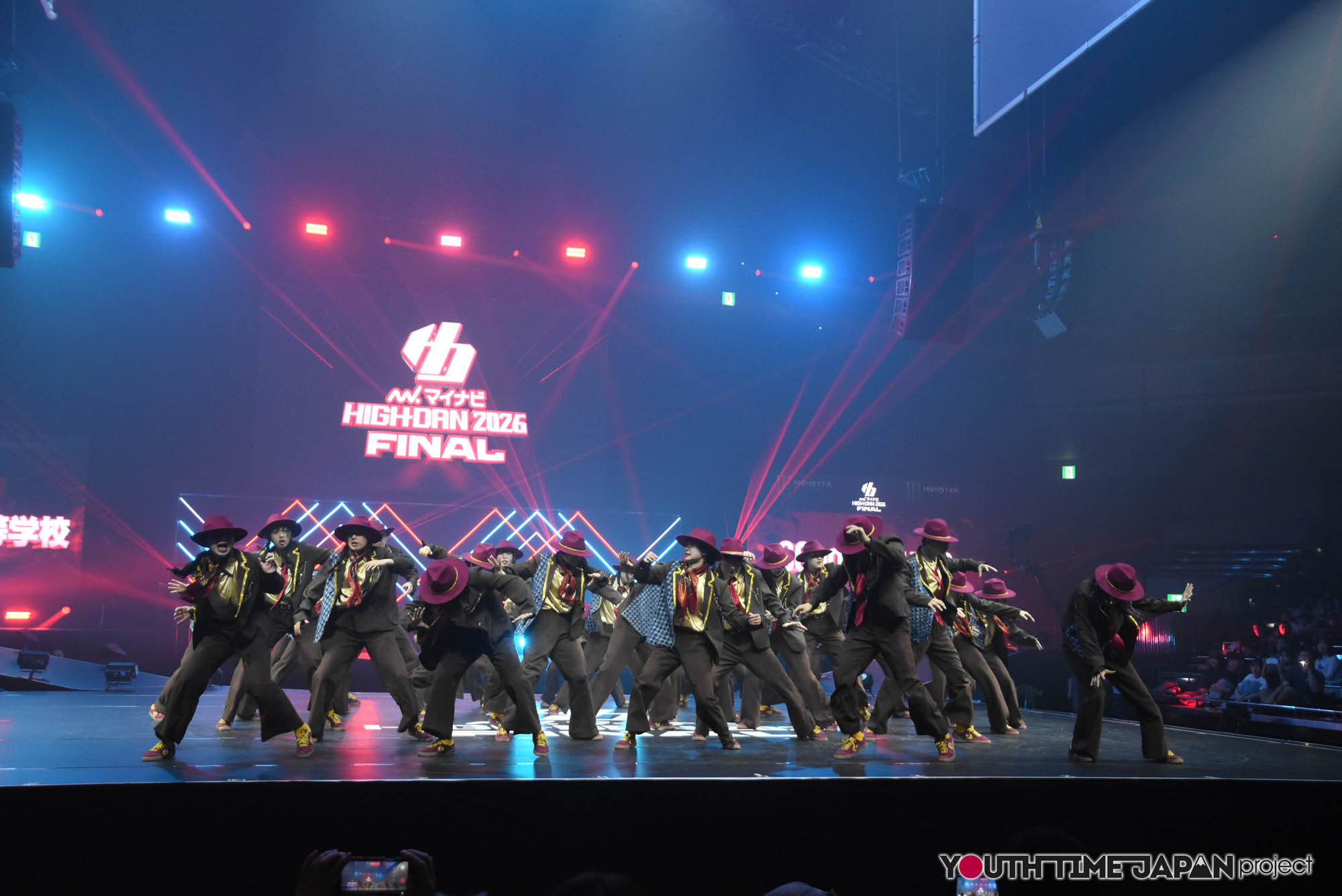 大阪府立箕面高等学校「800giesturm」のハイダンファイナル2026でのパフォーマンス中の写真