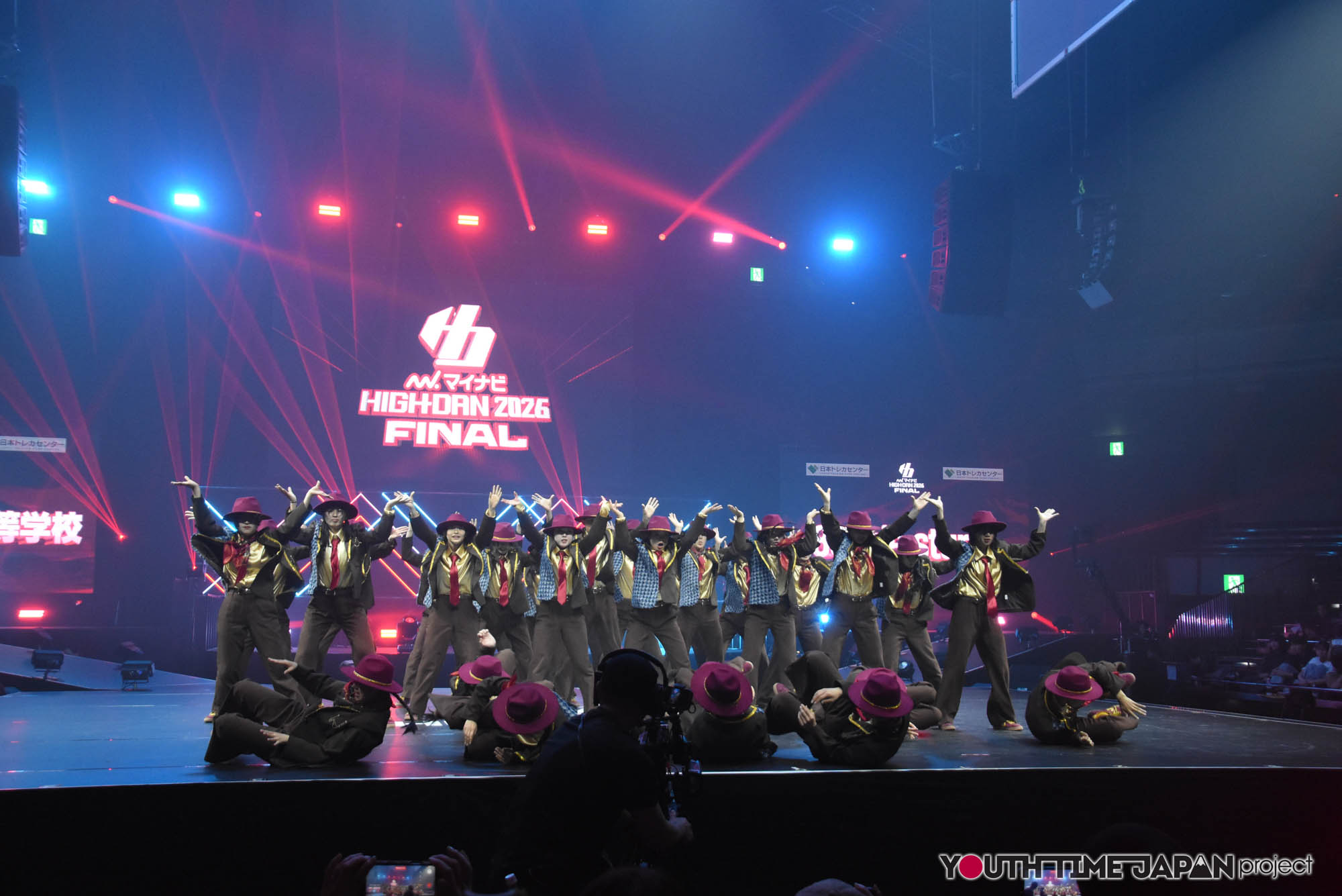大阪府立箕面高等学校「800giesturm」のハイダンファイナル2026でのパフォーマンス中の写真