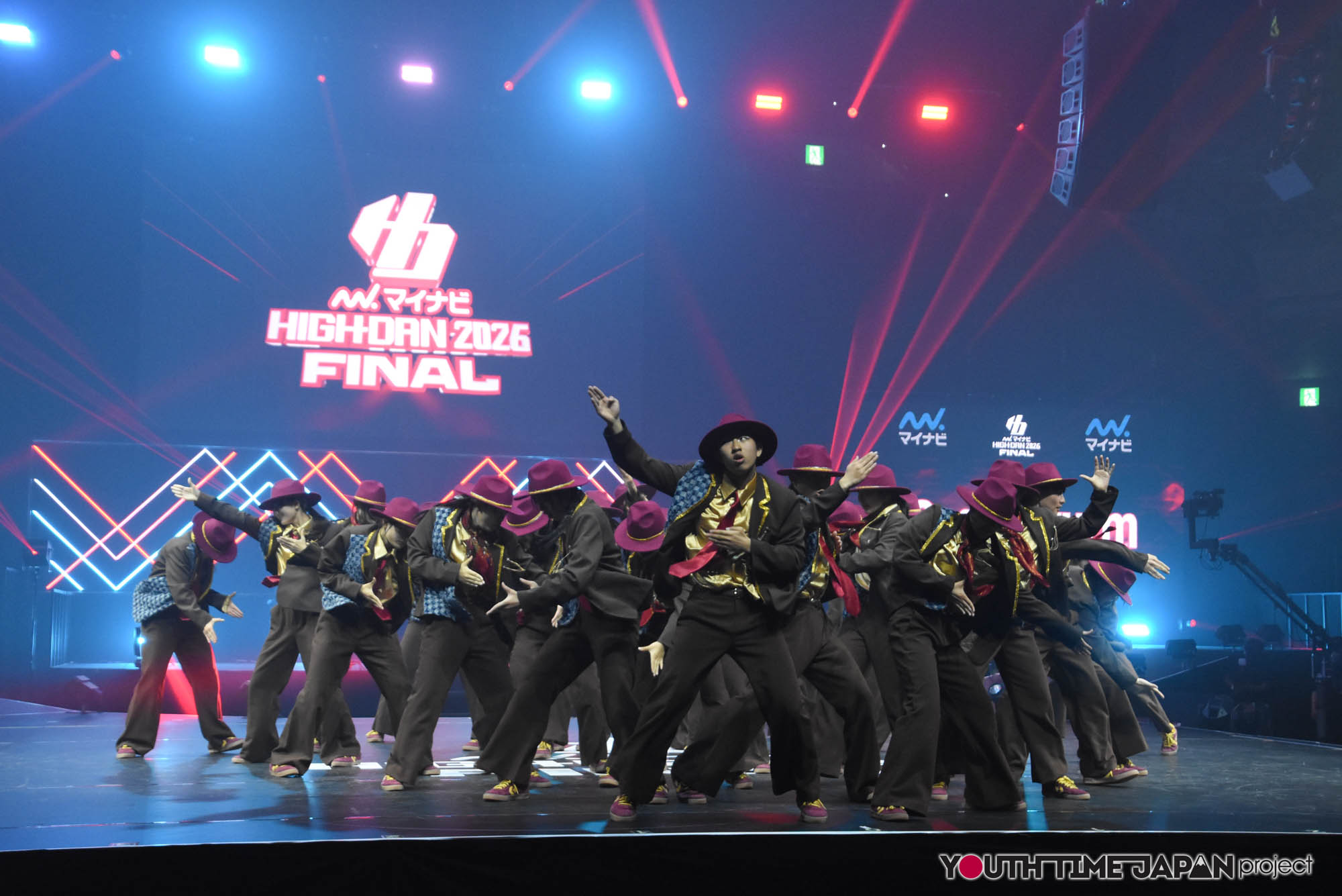 大阪府立箕面高等学校「800giesturm」のハイダンファイナル2026でのパフォーマンス中の写真