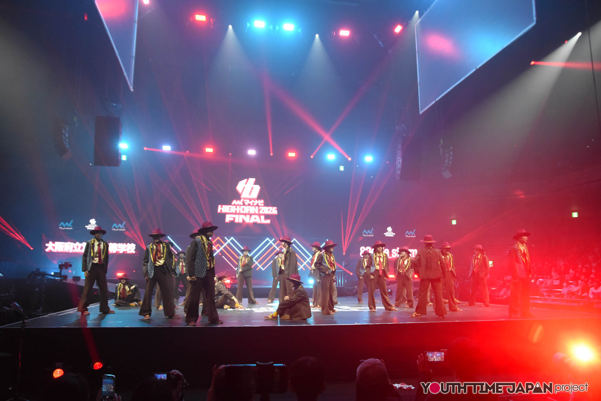 大阪府立箕面高等学校「800giesturm」のハイダンファイナル2026でのパフォーマンス中の写真