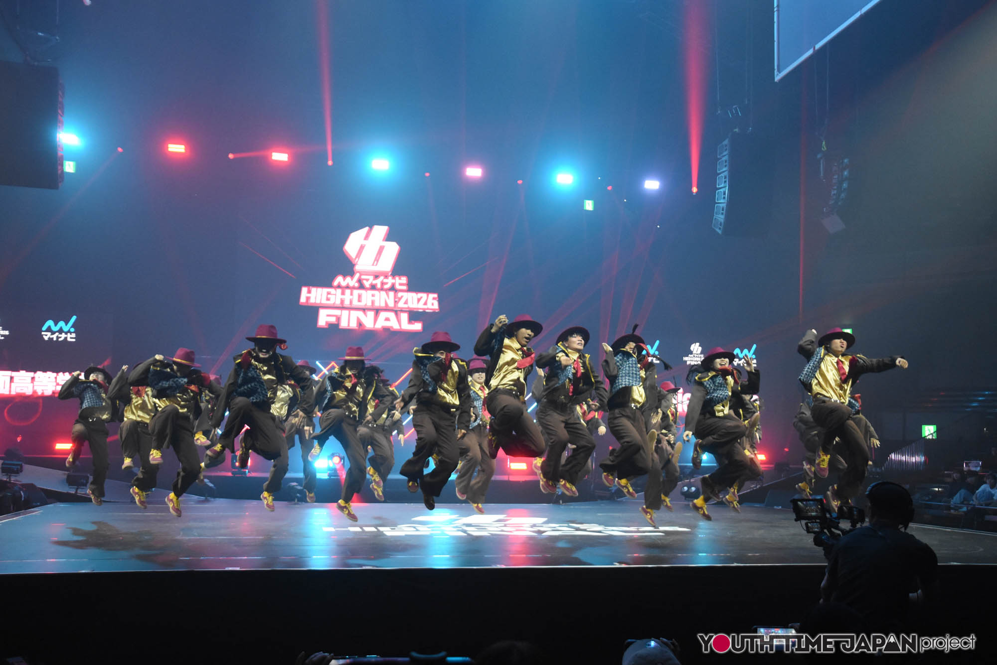 大阪府立箕面高等学校「800giesturm」のハイダンファイナル2026でのパフォーマンス中の写真