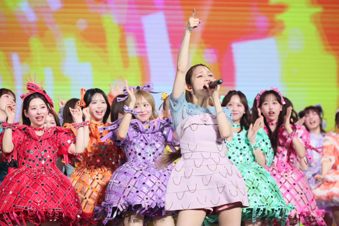 投稿についてもっと詳しく FRUITS ZIPPER、後藤真希、Juice=Juiceら23組が集結！SNS総再生数60億回超の最強バズりアーティストが熱狂のパフォーマンス“世代を超えたバズの祭典”『最強バズりソング歌謡祭』