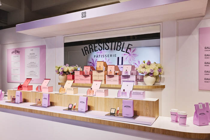 ジバンシイ イレジスティブル パティスリー