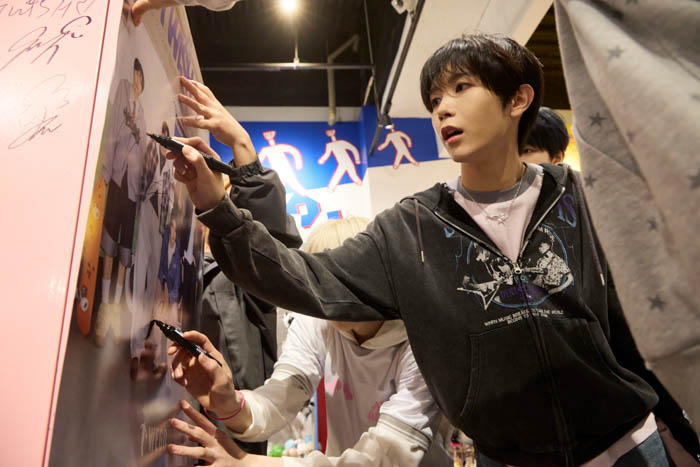 WEGO 原宿店 NCT WISH