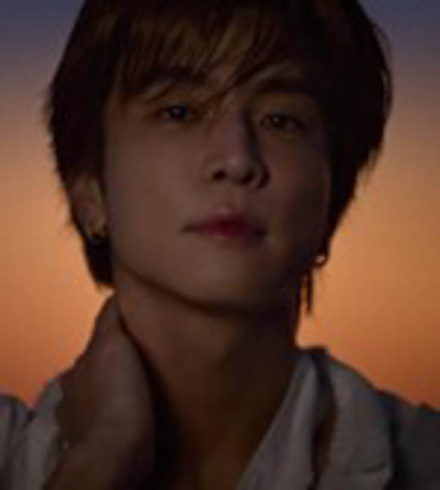 岩田剛典 アーティスト写真