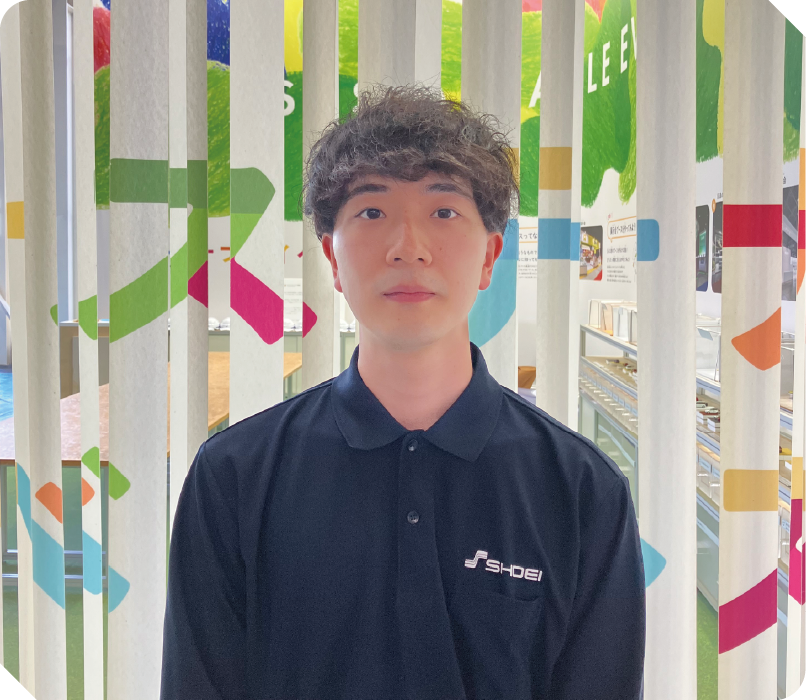 株式会社昭栄美術 ディスプレイ総合企業 製作担当　松本神楽さん