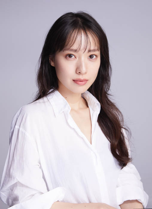 戸田恵梨香 宣材写真