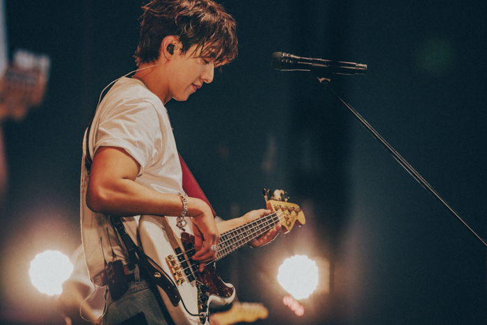 2026 CNBLUE LIVE '3LOGY' IN JAPANステージ写真
