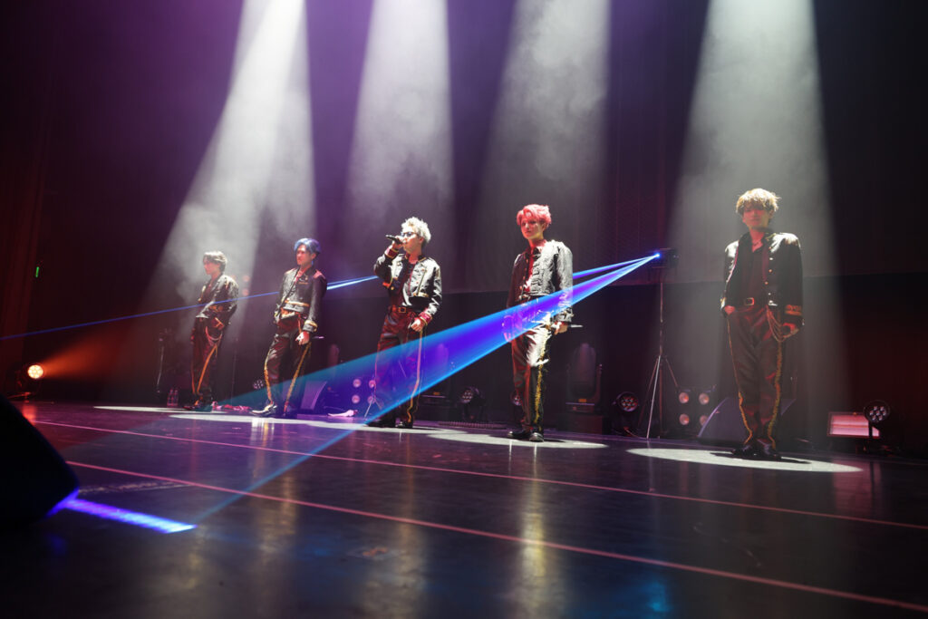 『5IN ONEMAN LIVE〜心炎〜』でのステージパフォーマンス