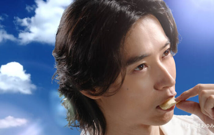 【湖池屋プライドポテト 新TVCM】山﨑賢人＆新木優子共演シリーズ最新作！中村あゆみが歌う名曲「Volare」にのって「湖池屋プライドポテト」を食べる！