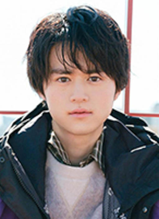 鈴鹿央士 宣材写真