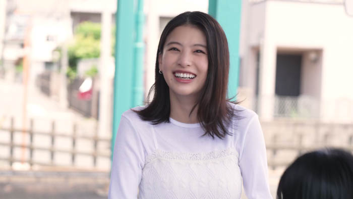 果汁グミ新CM「やっぱり果汁グミが好きだ。」